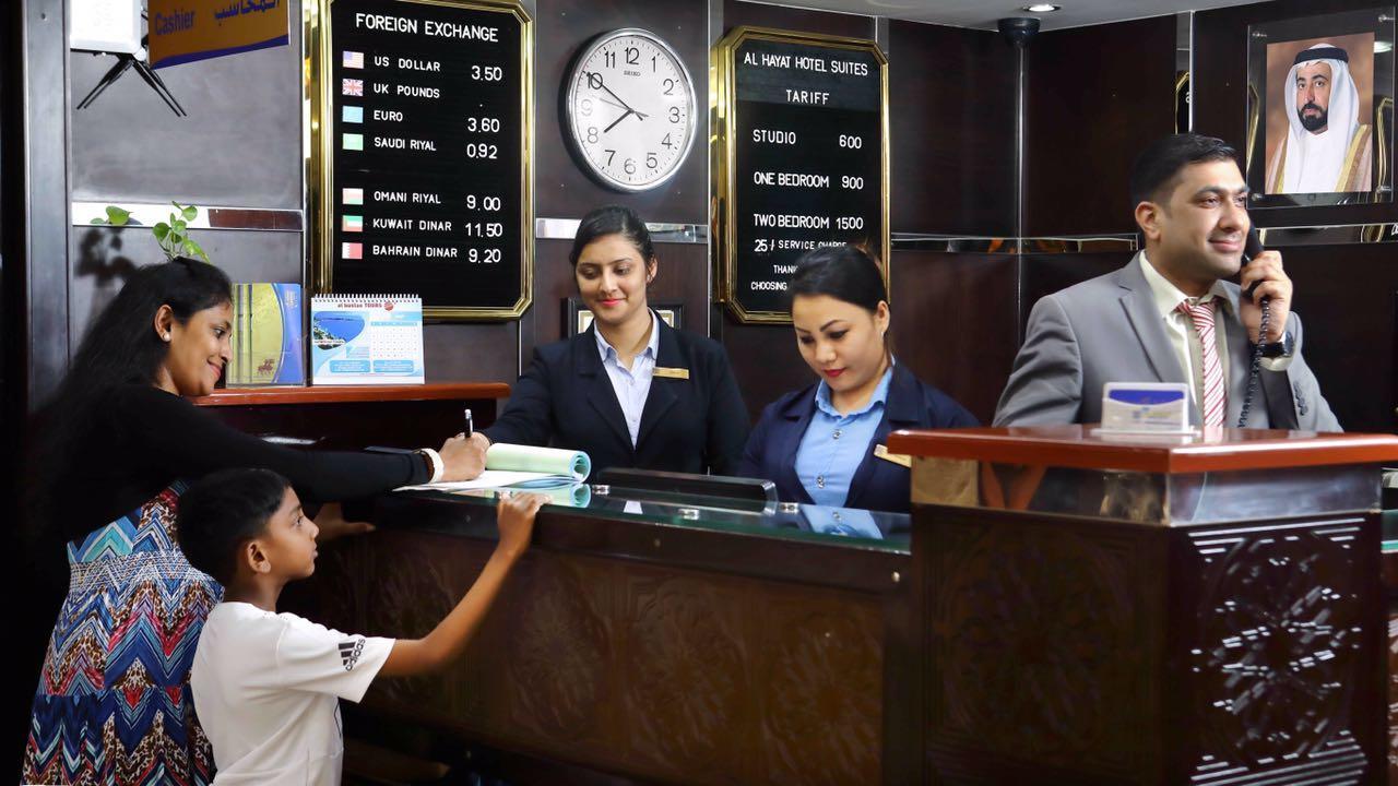 Al Hayat Apart-hotel
